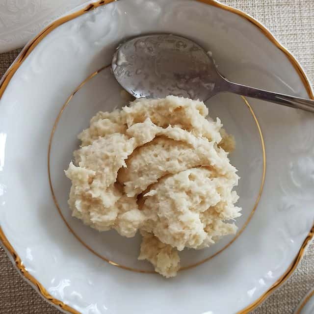 Hrean ras (borcan)