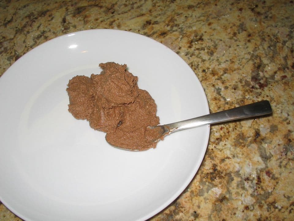 Cremă de brânză de vaci cu cacao și banană