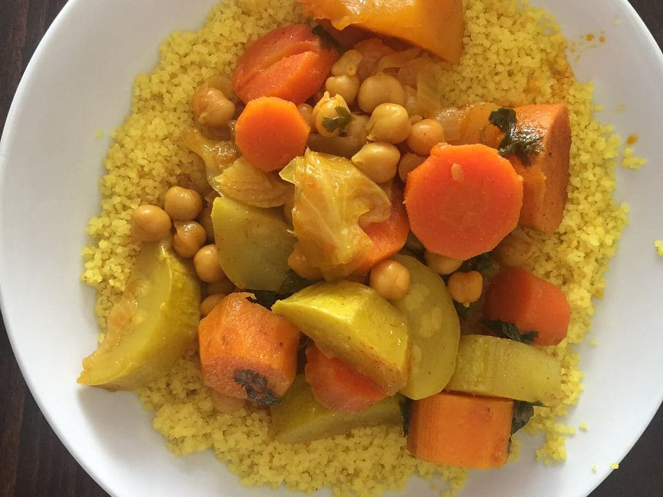 Cuscus cu năut, dovlecel și ardei
