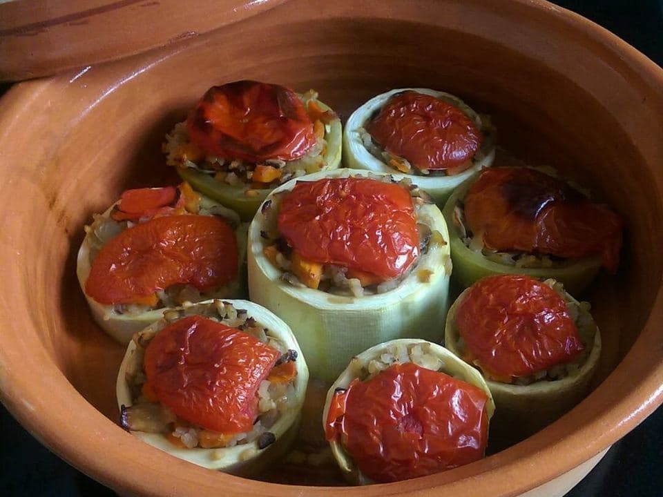 Dovlecei umpluți cu orez și linte roșie