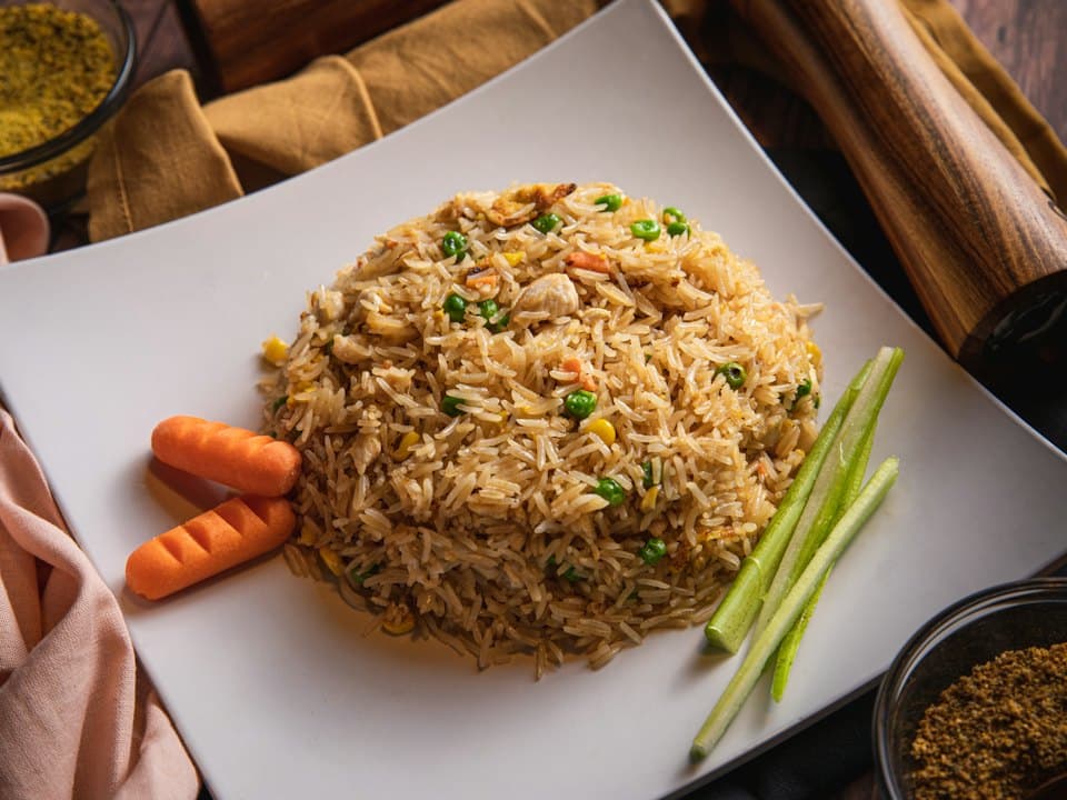 Pilaf cu pui și legume