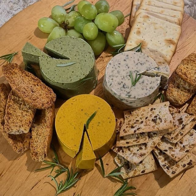 Alternativă vegetală de cașcaval